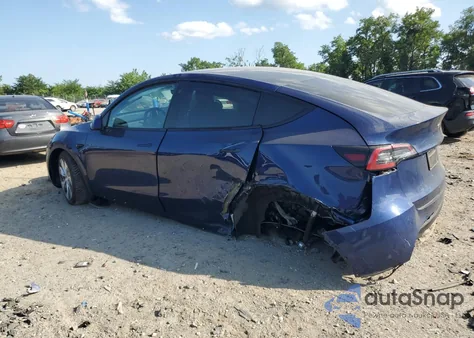 2022 Tesla Model Y from USA, damaged, VIN 7SAYGDEE9NF447853